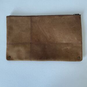Madewell 1937 Brown Tan 100% Leather Zipper Pouch Bag